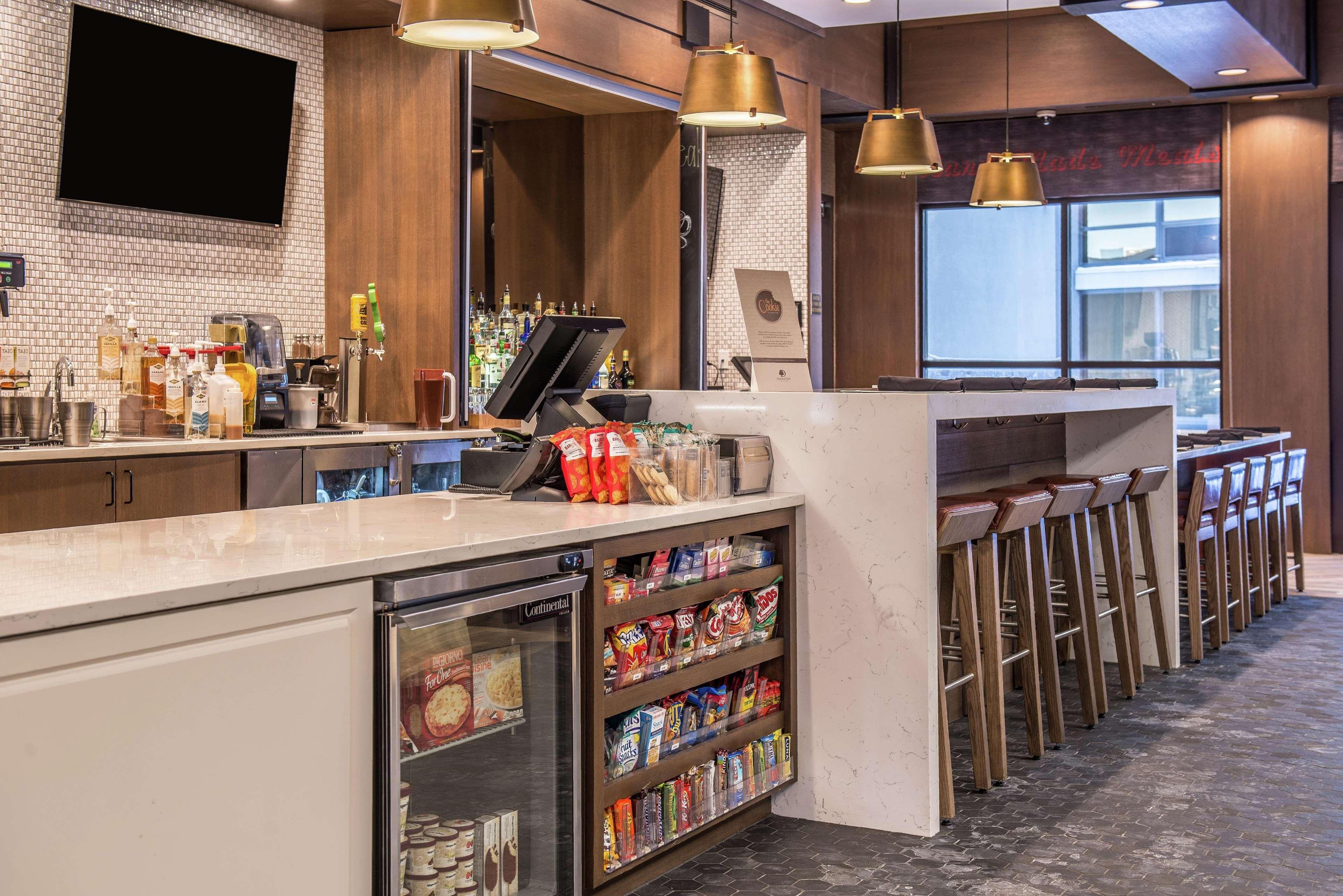 Doubletree By Hilton Lafayette East Hotel Ngoại thất bức ảnh