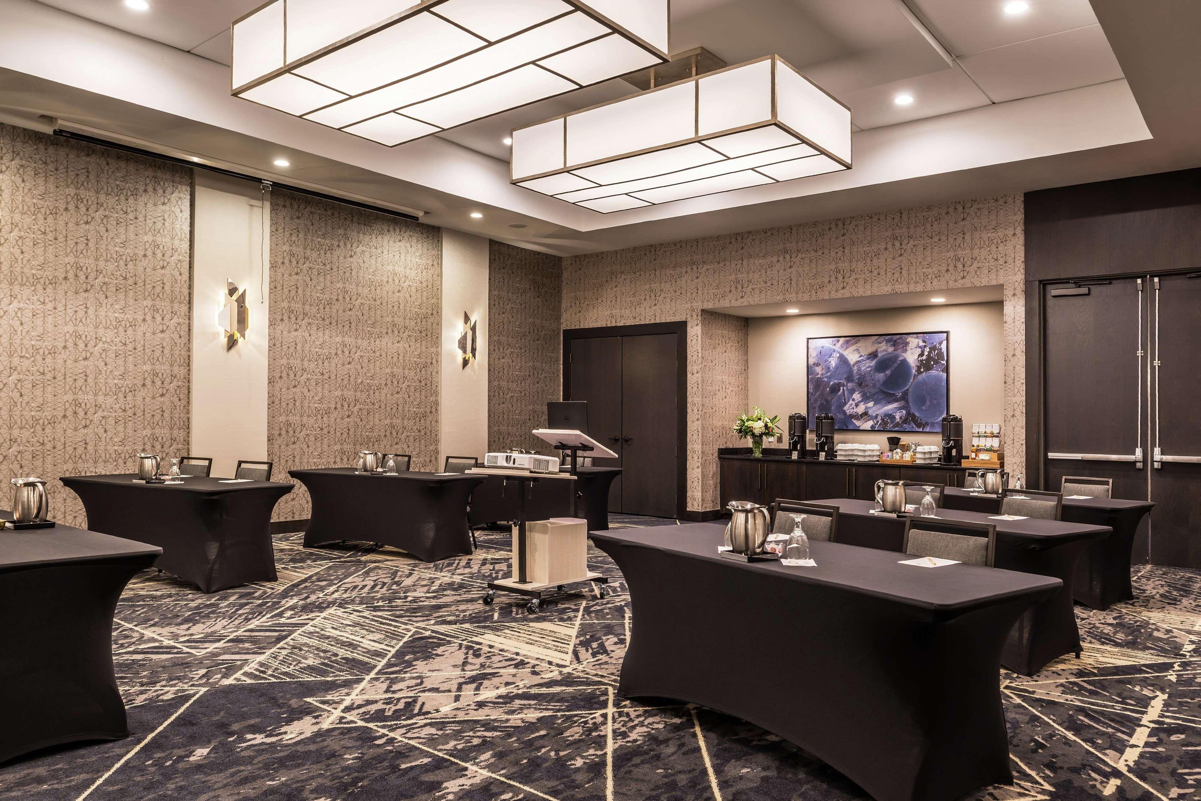 Doubletree By Hilton Lafayette East Hotel Ngoại thất bức ảnh