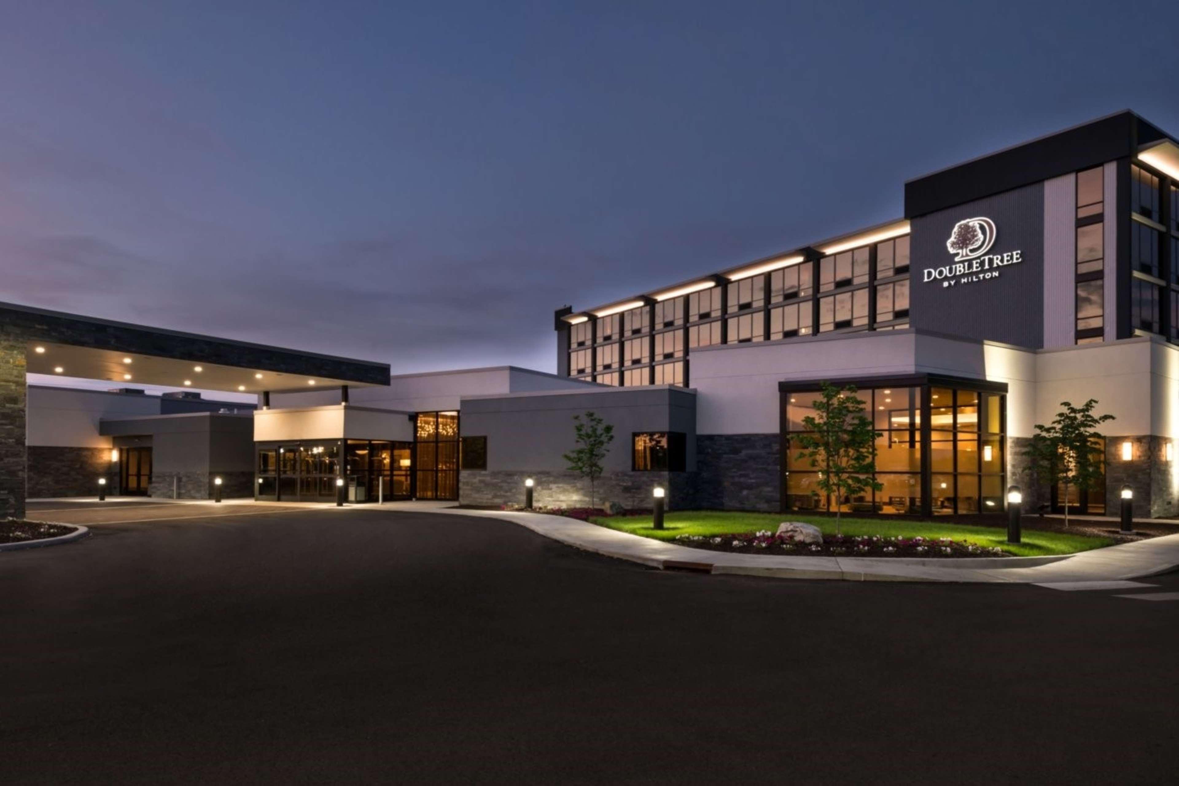 Doubletree By Hilton Lafayette East Hotel Ngoại thất bức ảnh