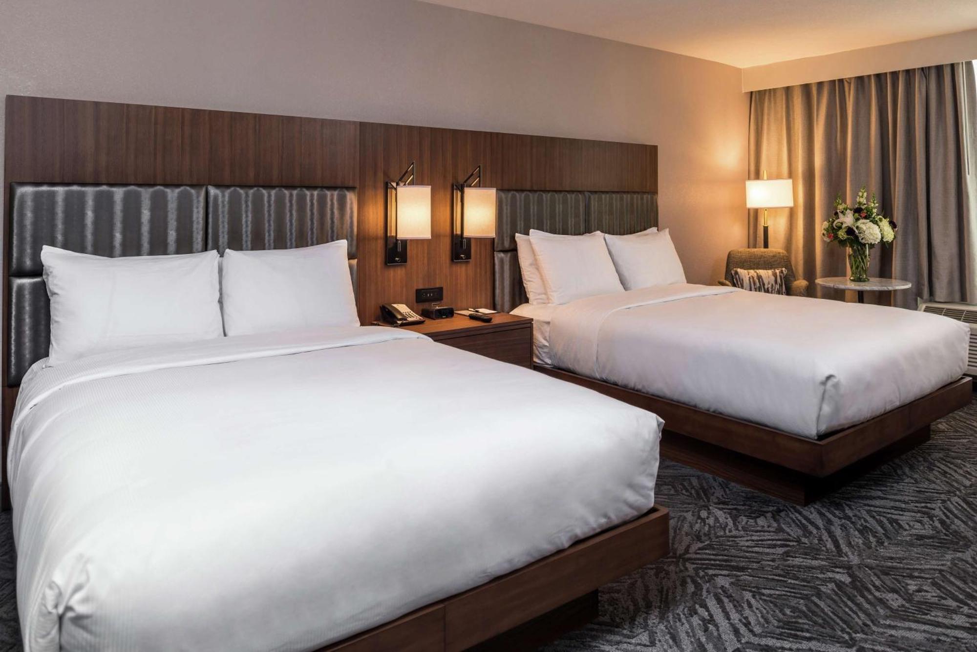 Doubletree By Hilton Lafayette East Hotel Ngoại thất bức ảnh