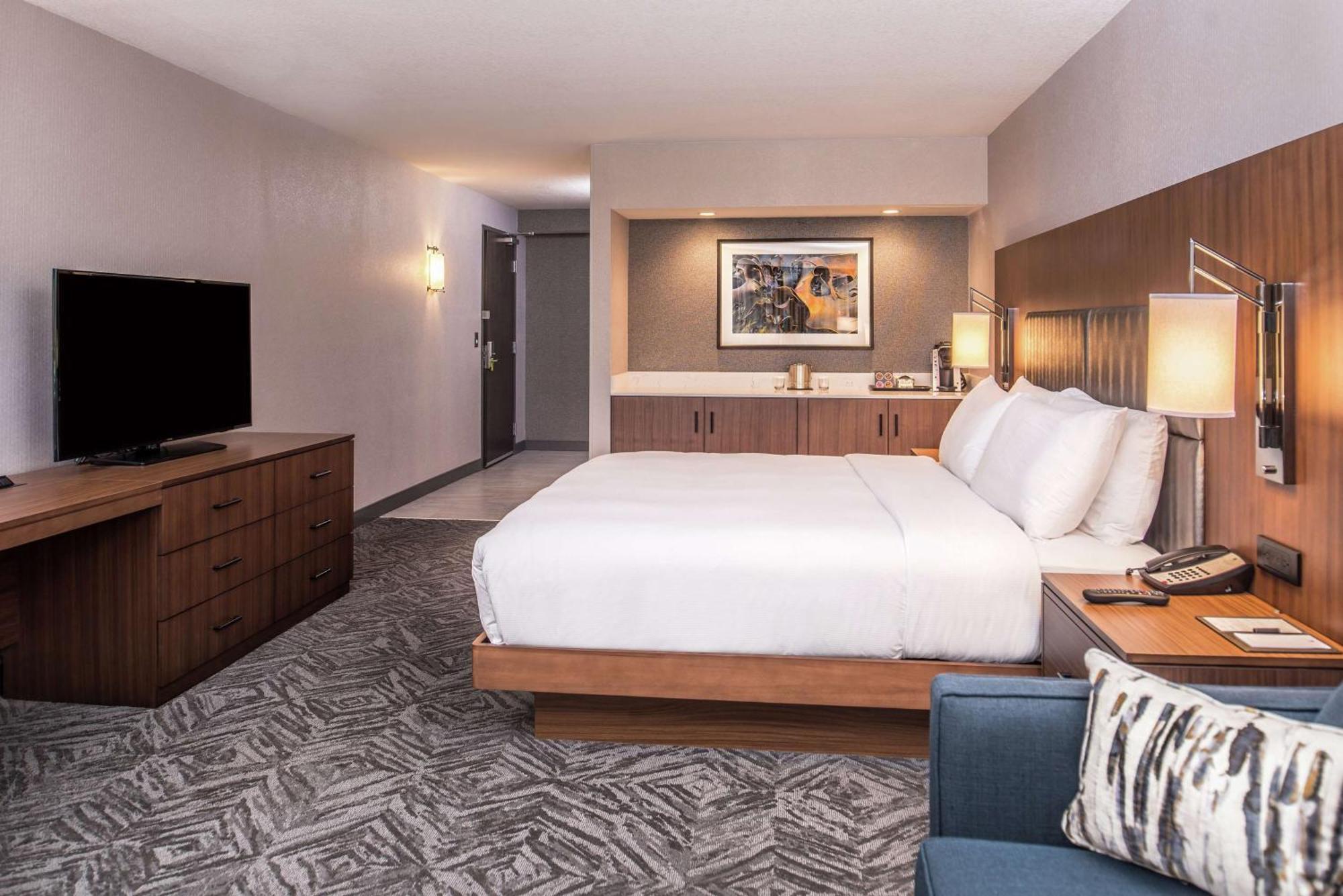 Doubletree By Hilton Lafayette East Hotel Ngoại thất bức ảnh